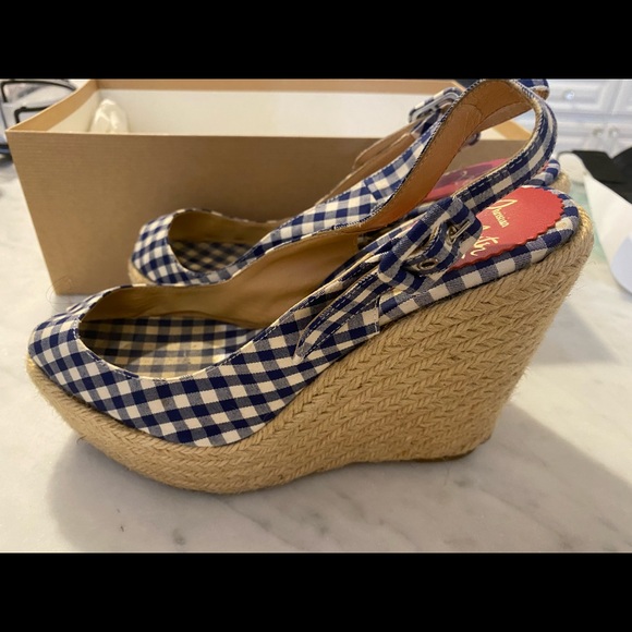 CHRISTIAN LOUBOUTIN
Blue/White Gingham Canvas Menorca 130 Espadrille - Picture 2 of 6